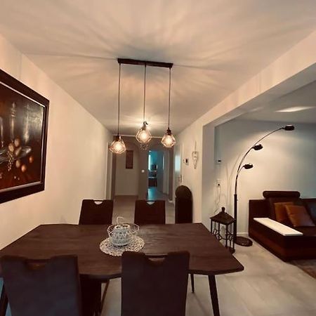 Grosse Moderne Ferienwohnung Auch Als Monteur Unterkunft Nutzbar, In Stolberg - Vicht Luaran gambar