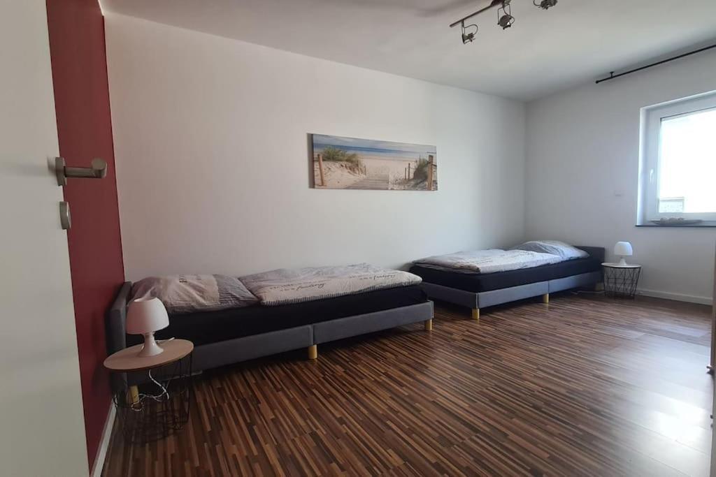 Grosse Moderne Ferienwohnung Auch Als Monteur Unterkunft Nutzbar, In Stolberg - Vicht Luaran gambar